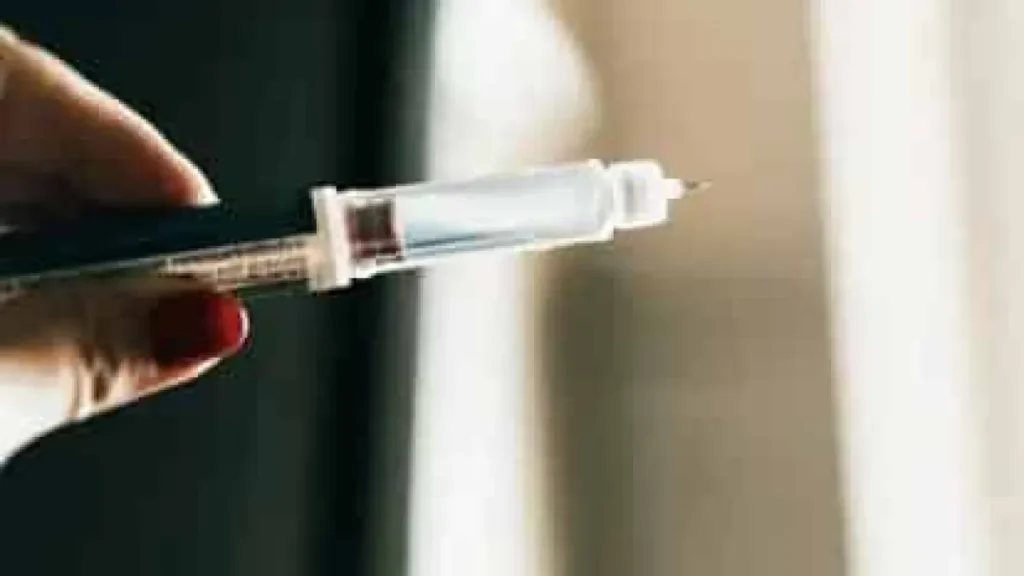 Retatrutida: venda ilegal do remédio em estudo explode na internet